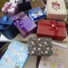 مجموعة كراتين هدايا للبيع مجموعه كثيره الي حاب يتواصل معي
