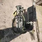 كرسي متحرك لذوي الاحتياجات الخاصة المنيوم عريض وزن 140kg