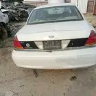فورد كراون فكتوريا 2002
