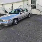 للبيع فورد ماركيز 2006 نظيف السياره