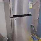 ثلاجه ال جي الكمبريصر خربان وهيا بحاله جيده 250 ريال