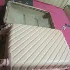 شنطتين سفر اخت الجديده وسط و صغير