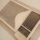 مكيف كارير 2 طن للبيع   تلفزيون cvs 55 بوصة LD