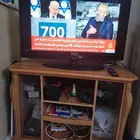 شاشه سامسونج 32 بوصه مع الطاوله والرسيفر