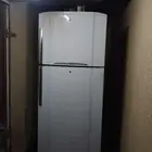 ثلاجه كبيره شرط تبريد فوق تحت شبه جديد