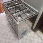 فرن ايطالي نظيف