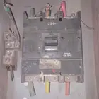 قاطع كهرب شغل على الشرط