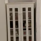 غرفة النوم بدون سرير للبيع ب 800 رقم للتواصل