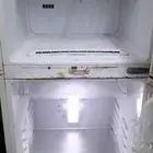ثلاجه ابيع عشان الظروف