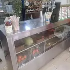 محل عصيرات للتقبيل او بيع العده