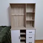 مكتبة او ركن كوفي
