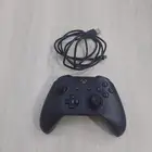 يد كنترولر اكس بوكس للبيع مع شاحنها