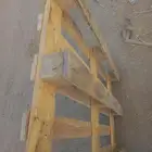 نشتري الطبليات المستعمله والاخشاب التالفه مرابيع والواح