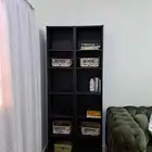 مكتبة للبيع