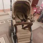 عربة أطفال للبيع