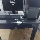 كمبيوتر مكتبي مع شاشة كيبورد ماوس