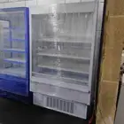 ثلاجات عرض
