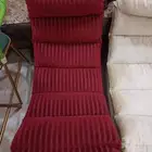 كراسي منحنية