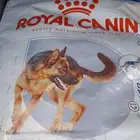 طعام جاف للكلاب البالغة Royal Canin Maxi Adult
