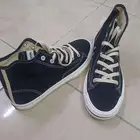 حذاء قماشي برقبه جديد بمقاس 41