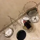 حاملات زهور وهدايا