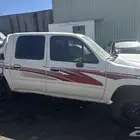 هايلكس 2001 تشليح قطع غيار