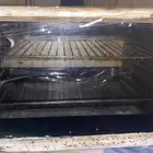 فرن قديم بس شغال وحرارته عالية ويسخن ويطبخ كويس