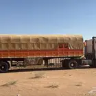 لوري للبيع
