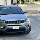 جيب كومباس نظيف