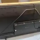تلفزيون tcl 65 بوصه الشاشه مكسوره