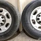 للبيع 4 جنوط 8 مسمار اصلي GM