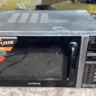 نعرض لكم ميكرويف لم يستخدم جديد ويوجد قلايه كهربائيه للبيع