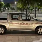 السلام عليكم اعرض لكم هايلكس GLX 2013