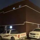 للايجار سكن عزاب (شركات) دور ارضي في بيت شعبي بحي منفوحة