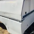 للبيع صندوق سوزو وعليه غطاء معزول