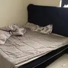 بيع اثاث مكيف وسرير وطراحه مريحه جدا من ايكيا.