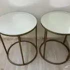 دولاب وطاولات