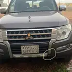 ميتسوبيشي باجيرو  فل كامل