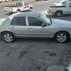 سيارة 2009 للبيع