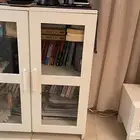 للبيع دولاب كتب من إيكيا بحالة ممتاز