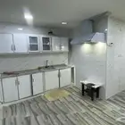 للايجار ملحق عائلي يقع بالدور الارضي مدخلة خاص