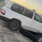 جيب لاندكروزر قطع غيار