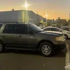 فورد اكسبديشن نضيف جدا بدون دبل