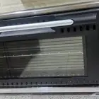 فرن كهربائي جديد مااستعمل ب300 وقابل لتفاوض