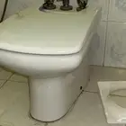 اداوت صحيه مغاسل وكراسي