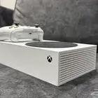 للبيع اكس بوكس سيريس اي - Xbox Series S -