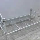 سرير حديد نفر