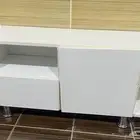 طاولة تلفزيون