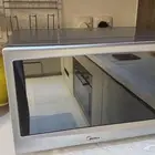 ميكرويف شبه جديد