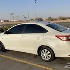 سيارة تويوتا يارس 2015